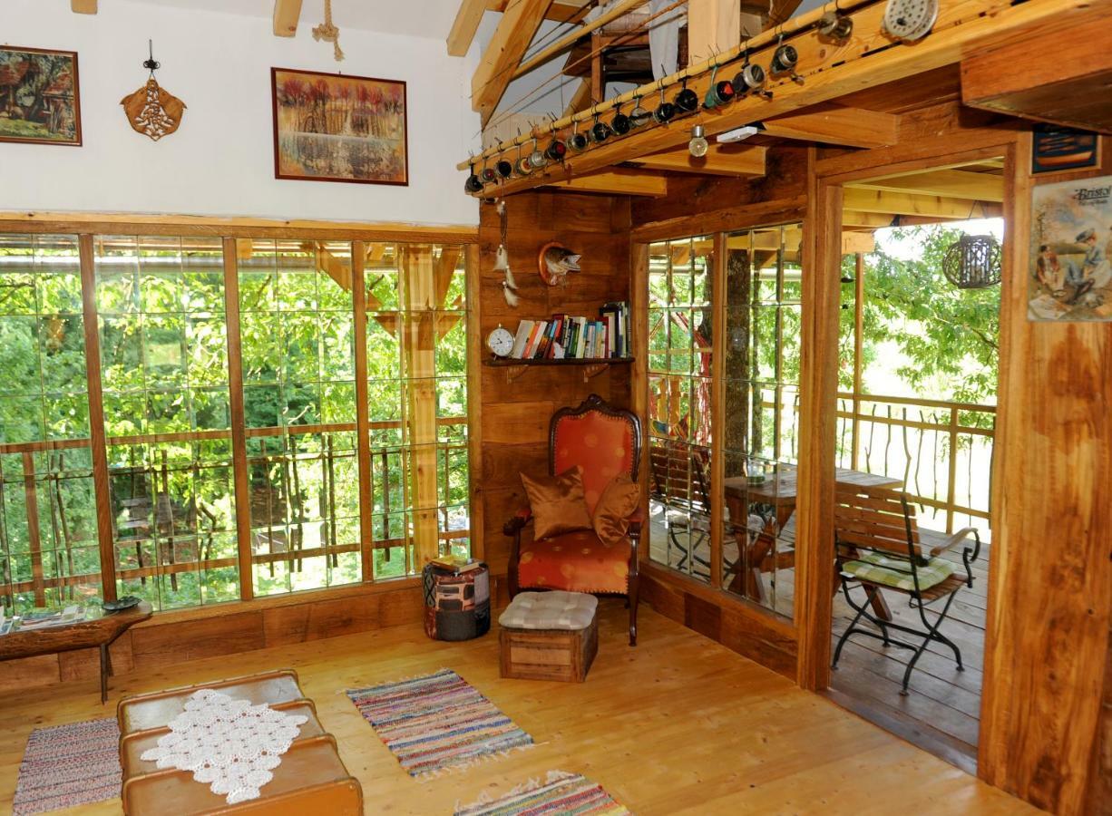 Treehouse Resnice -Mreznica Barilovic ภายนอก รูปภาพ